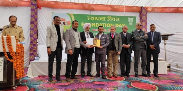 KVK Kargil-1, Farmer Mohd Shabeer Receives Innovative Farmer Award 