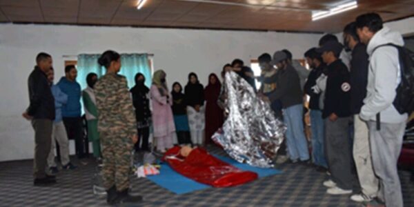 Indian Army conducts workshop on first aid & CPR at GDC Drass