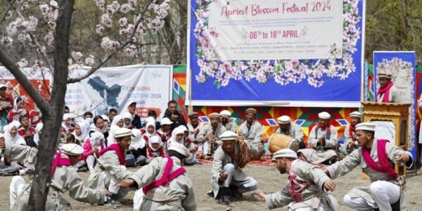DC, Leh Santosh Sukhadeve attends Apricot festival at Turtuk