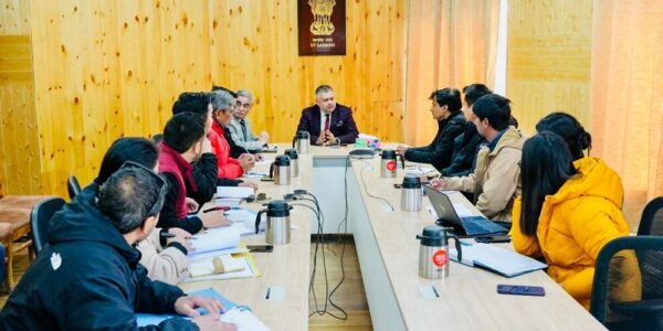 Amit Sharma Chairs Meeting on MietY Project and Community Innovation in Ladakh